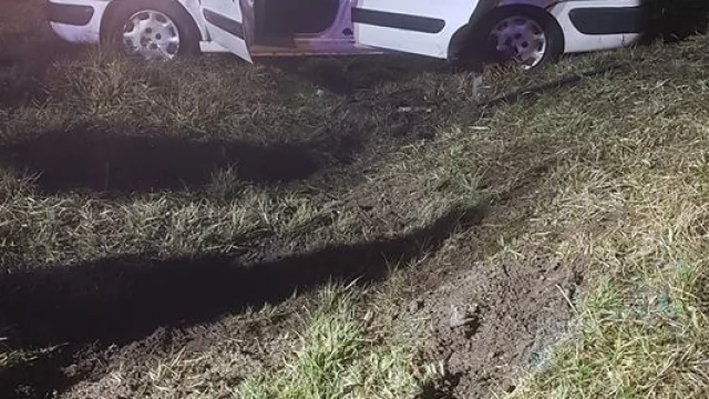 Tczew - Dachowanie na A1. Dwie osoby poszkodowane