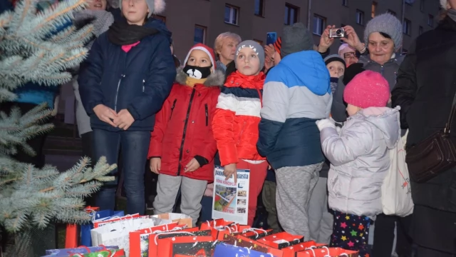 Tczew - Na Suchostrzygach już świątecznie. Była choinka i prezenty