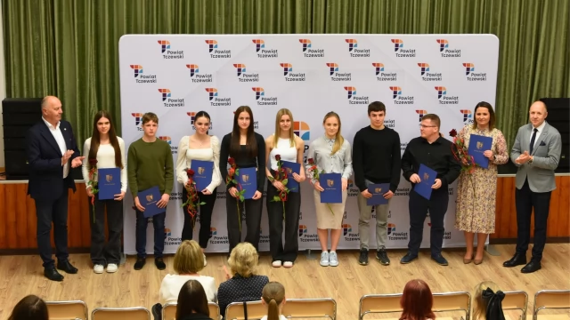 Tczew - Starosta nagrodził działaczy kulturalnych i sportowych