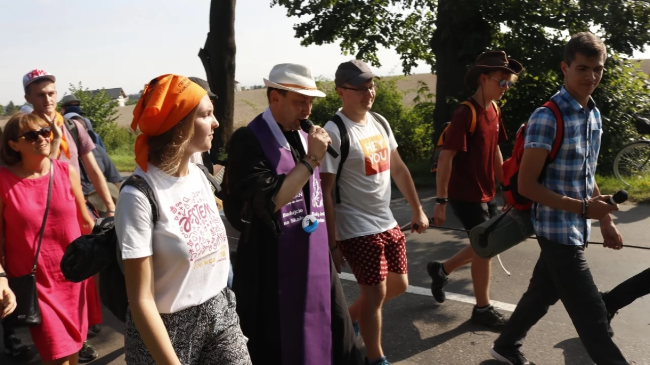 Tczew - Tczewska pielgrzymka wyruszyła na Jasną Górę