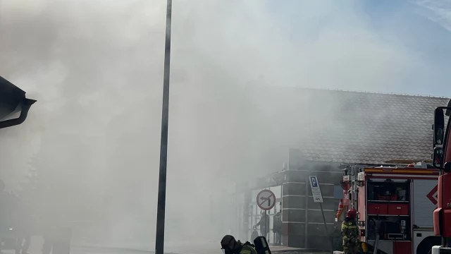 Tczew - Pożar na targowisku w Pelplinie