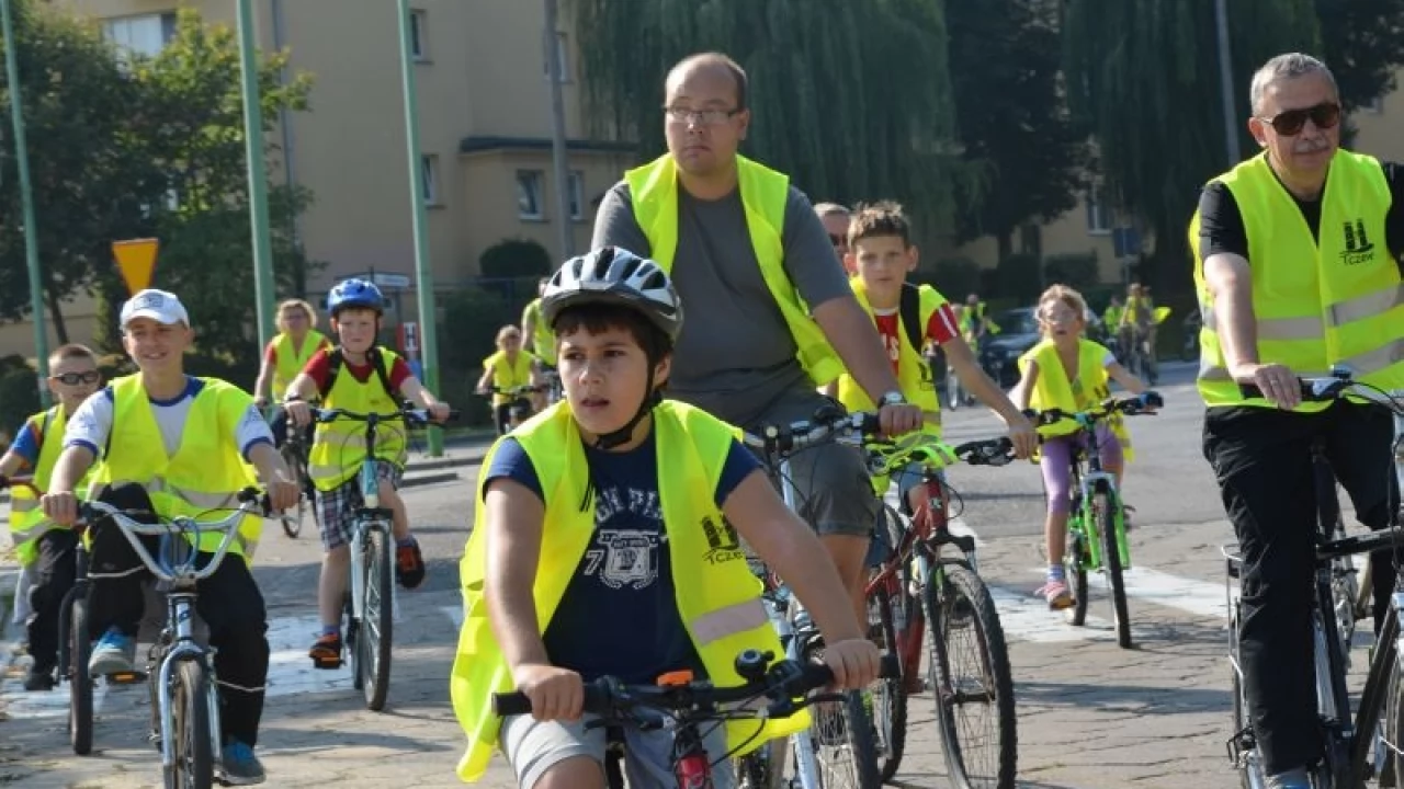 Tczew - Rowerzyści przejechali ulicami Tczewa
