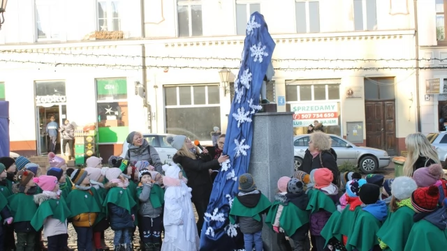 Tczew - Świątecznie i z kolędą - szopka i powitanie zimy