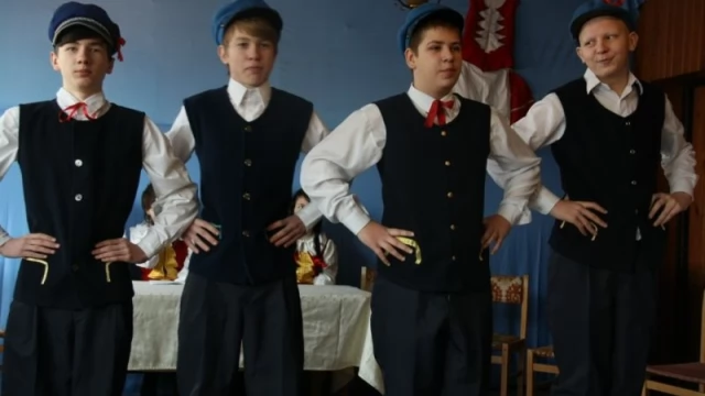 Tczew - Dzień Kociewski w Piasecznie. Młodzi poznawali tradycje