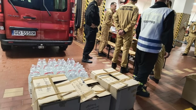 Tczew - Strażacy z Pomorza jadą walczyć z powodzią na południu kraju