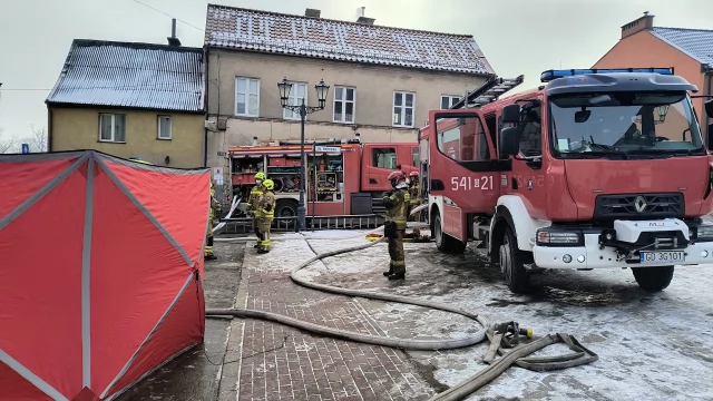 Tczew - Pożar na ulicy Lipowej w Tczewie - jedna osoba nie żyje