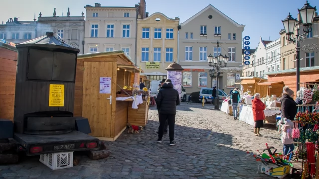 Tczew - Jarmark Wielkanocny. Chociaż niedziela, tu możesz legalnie zrobić zakupy