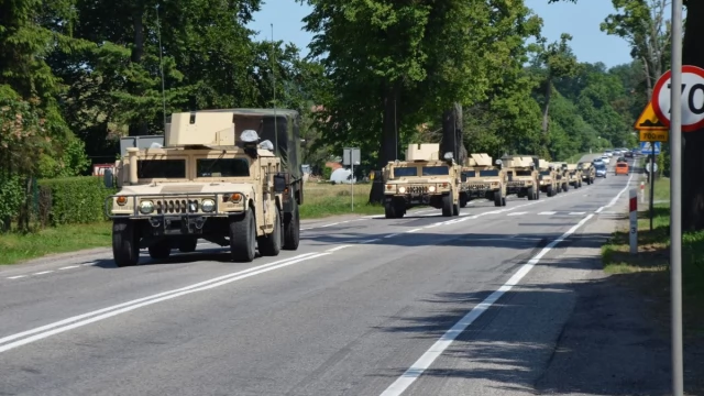 Tczew - Konwoje amerykańskich żołnierzy na drogach powiatu [FOTO]