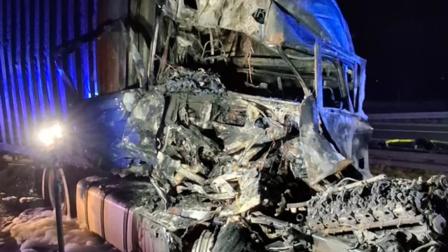 Tczew - Tragedia na A1. Płoną ciężarówki, nie żyje mężczyzna [AKTUALIZACJA]