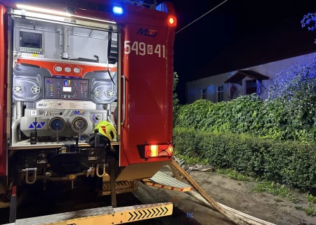Tczew - 11 zastępów straży gasiło pożar w Wielkich Walichnowach