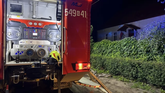 Tczew - 11 zastępów straży gasiło pożar w Wielkich Walichnowach