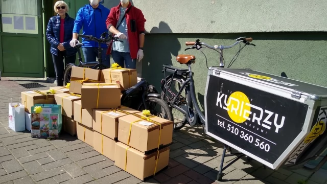 Tczew - Świąteczne paczki trafiły do potrzebujących