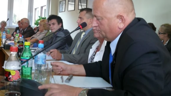 Tczew - Awantura o most. Radny strofuje posła, a kontrkandydat go broni