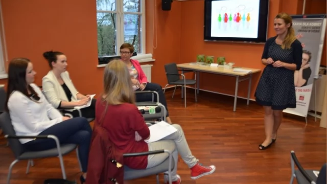 Tczew - Szminki, ploty i papiloty - z paniami o pomysłach na biznes