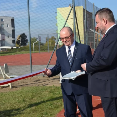 Tczew - Miejski Dzień Edukacji Narodowej w Gimnazjum nr 3