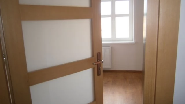 Tczew - Lokatorzy odebrali klucze - to była ostatnia z rewitalizowanych kamienic ze środków UE