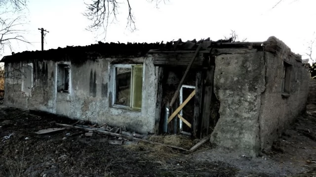 Tczew - Rzym (gm. Gniew). Sześć osób straciło dach nad głową