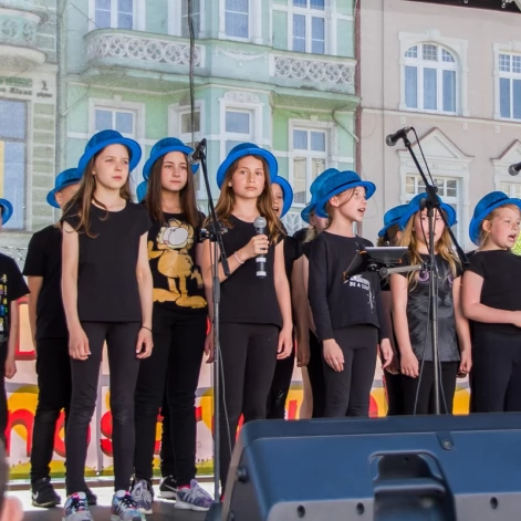 Tczew - Dzień Godności Osoby Niepełnosprawnej. Wystąpił CZESŁAW ŚPIEWA SOLO ACT