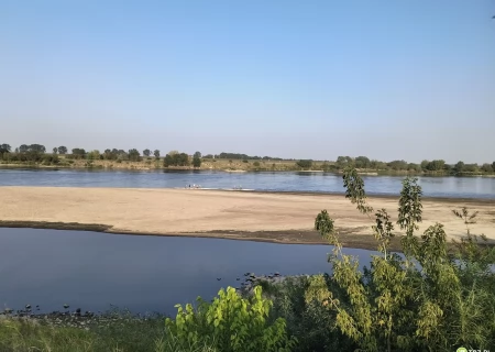 Tczew - Bardzo niski stan wody w Wiśle. Nie wchodźcie na łachy!