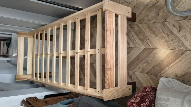 Tczew - Łóżko drewniane