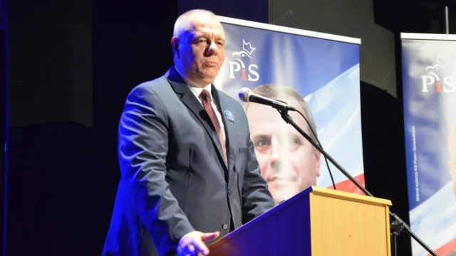 Tczew - Członkowie PiS spotkali się w Tczewie na konwencji. W powiecie chcą walczyć o 4 samorządy