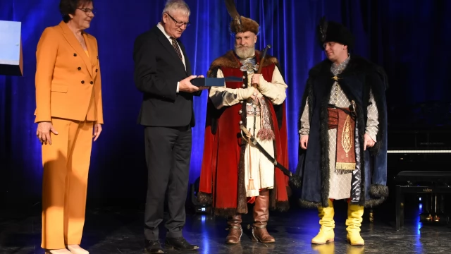 Tczew - Starosta nagrodził ludzi kultury i sportu
