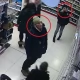 Tczew - Rozpoznajesz osoby ze zdjęcia? Być może mają związek z kradzieżą perfum w drogerii