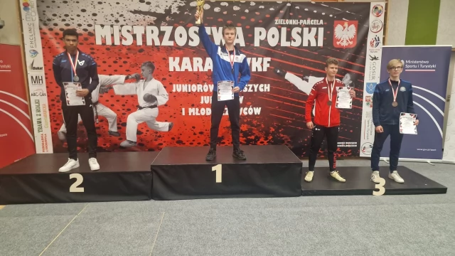 Tczew - Mistrzostwa Polski Karate. Do Tczewa wraca 15 zawodników z krążkiem na piersi