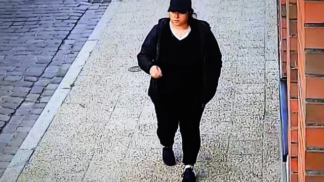 Tczew - Mundurowi poszukują tej kobiety w związku z oszustwami "na policjanta"