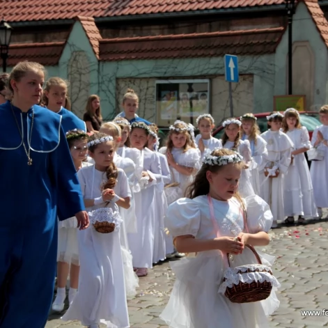 Tczew - Boże Ciało. Wierni wyszli na ulice