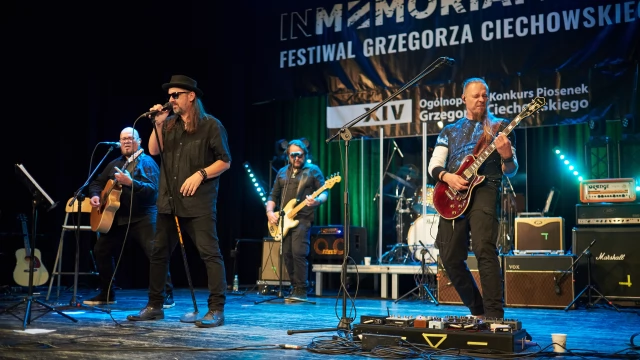 Tczew - Czarno-białe święto Tczewa. In Memoriam Festiwal Grzegorza Ciechowskiego za nami