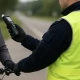 Tczew - Pijani na drodze - jeden na rowerze, drugi za kierownicą. Obaj zatrzymani przez policjantów