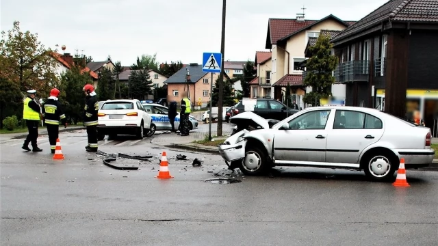 Tczew - Pijany kierowca spowodował wypadek. Wcześniej stracił prawo jazdy... za alkohol
