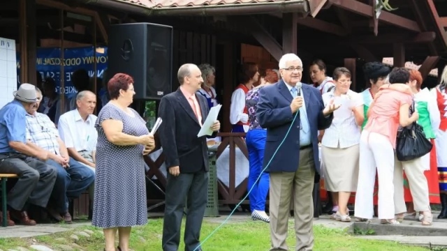 Tczew - Tańce, śpiewy i pyszne potrawy podczas XI Powiatowego Turnieju KGW w Bukowcu