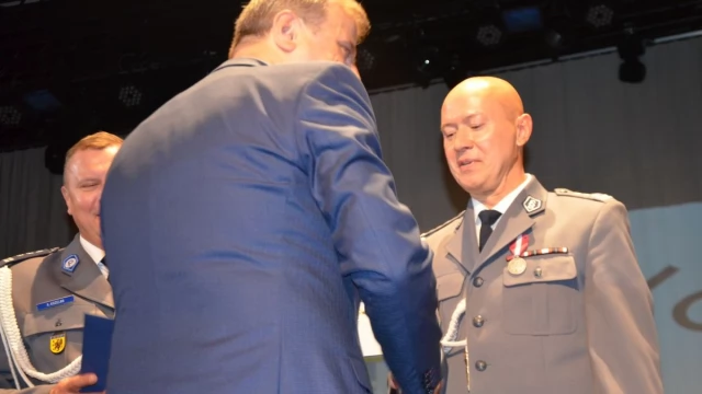Tczew - Mundurowi świętują. Policja ma już 99 lat