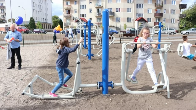 Tczew - Skwer sportowo-rekreacyjny na Bajkowym oddany do użytku