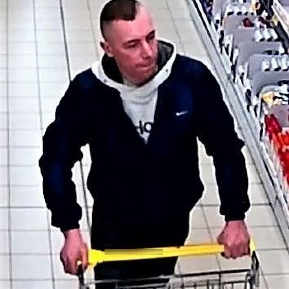 Rozpoznajesz tego mężczyznę? Szuka go policja