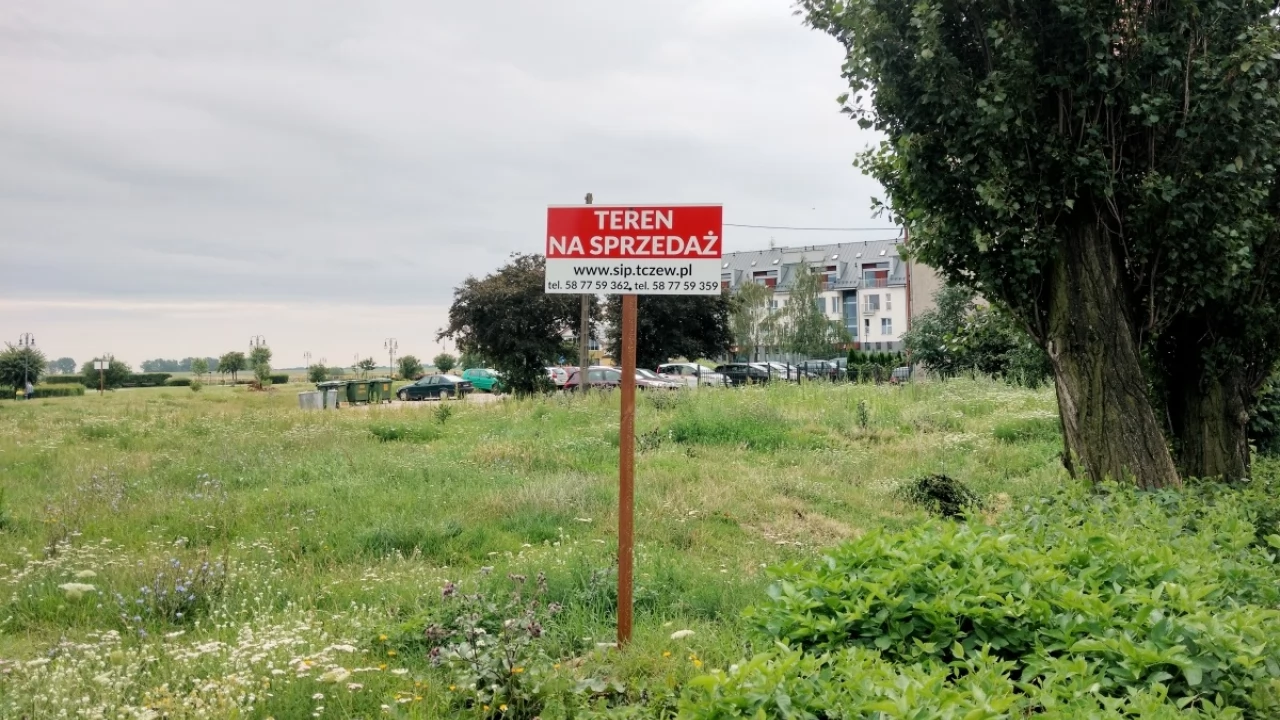 Bulwar nadwiślański. Znajdzie się chętny na budowę hotelu, bądź restauracji?