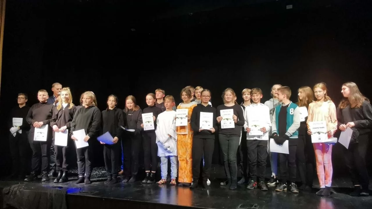 Czarny Teatr - profilaktyka przeciwdziałania depresji wśród dzieci i młodzieży w okresie pandemii