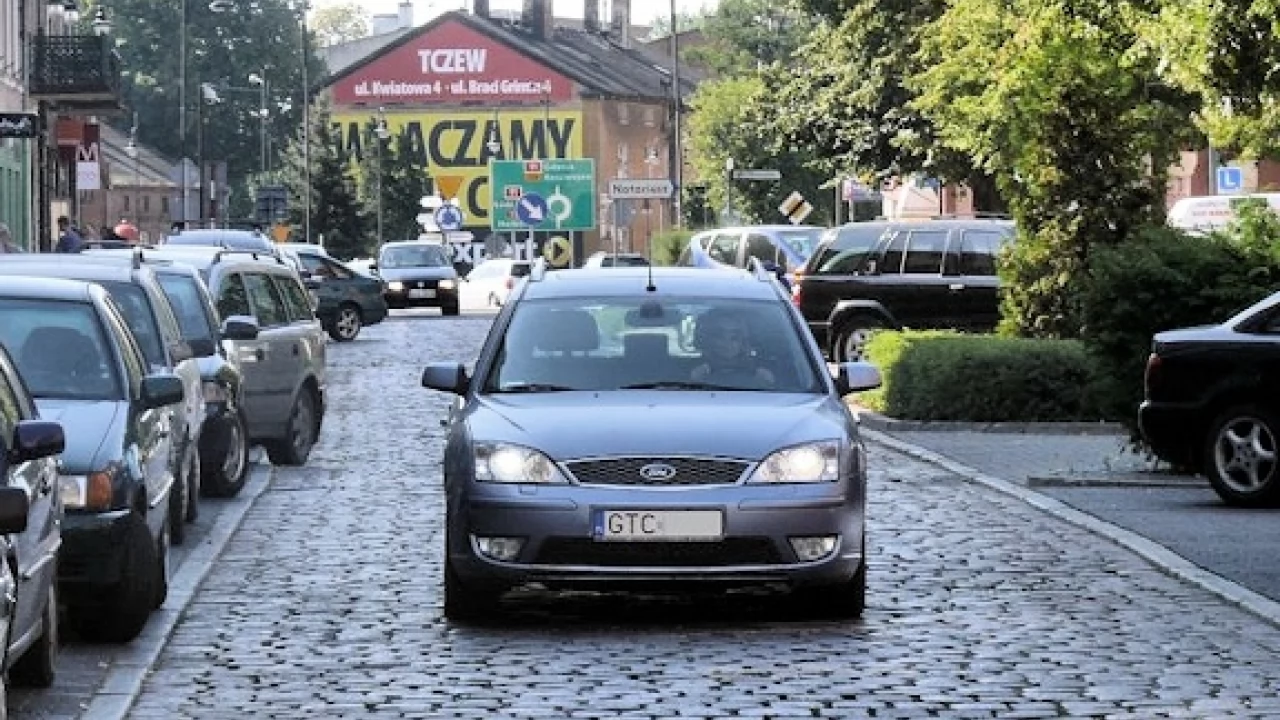 W październiku mamy poznać nową organizację ruchu dla Starego Miasta
