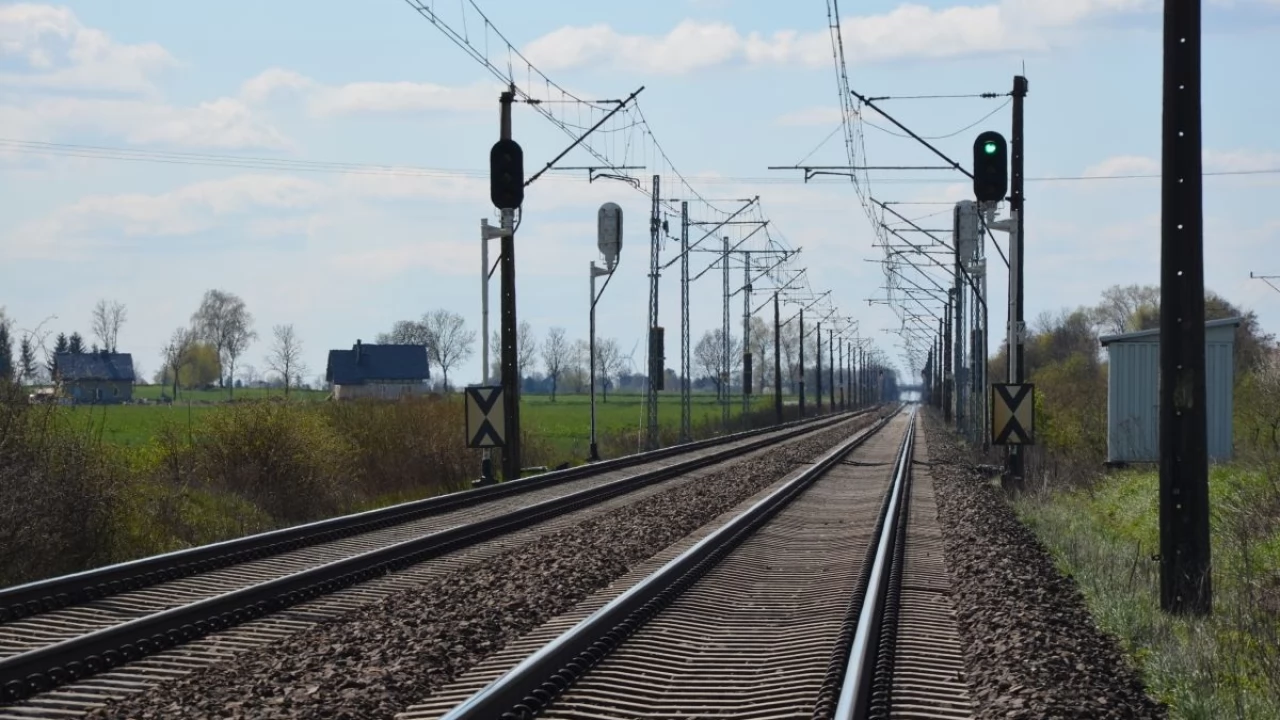 74-latek zginął pod kołami pociągu