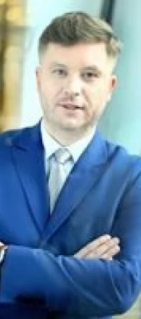 Marcin J. Szyling