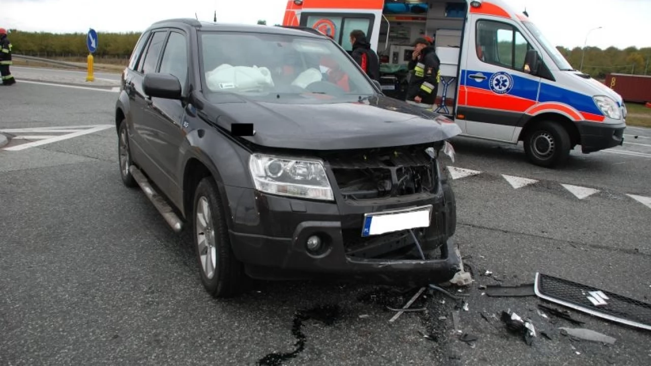 Policjanci ustalą okoliczności wypadku w Swarożynie