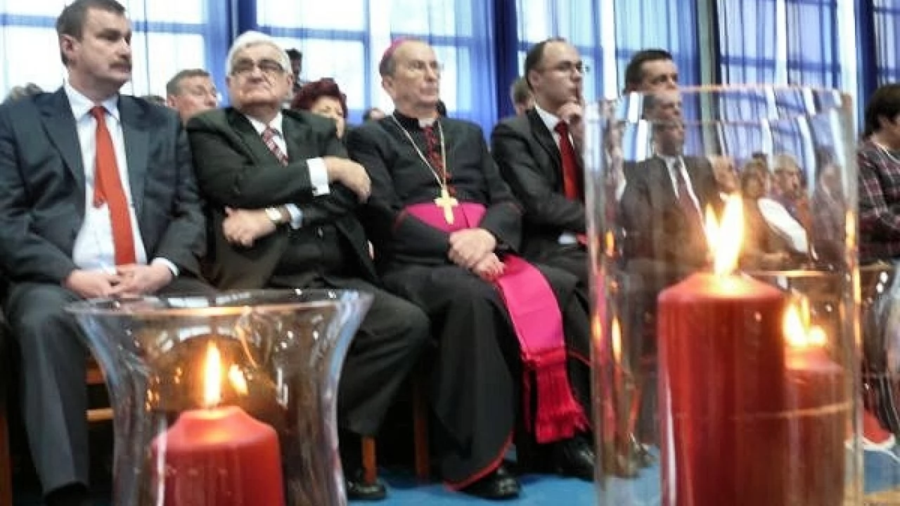 To już jest Rok ks. Janusza Pasierba. "Mistrz, posłaniec słowa, nieprzeciętny talent"