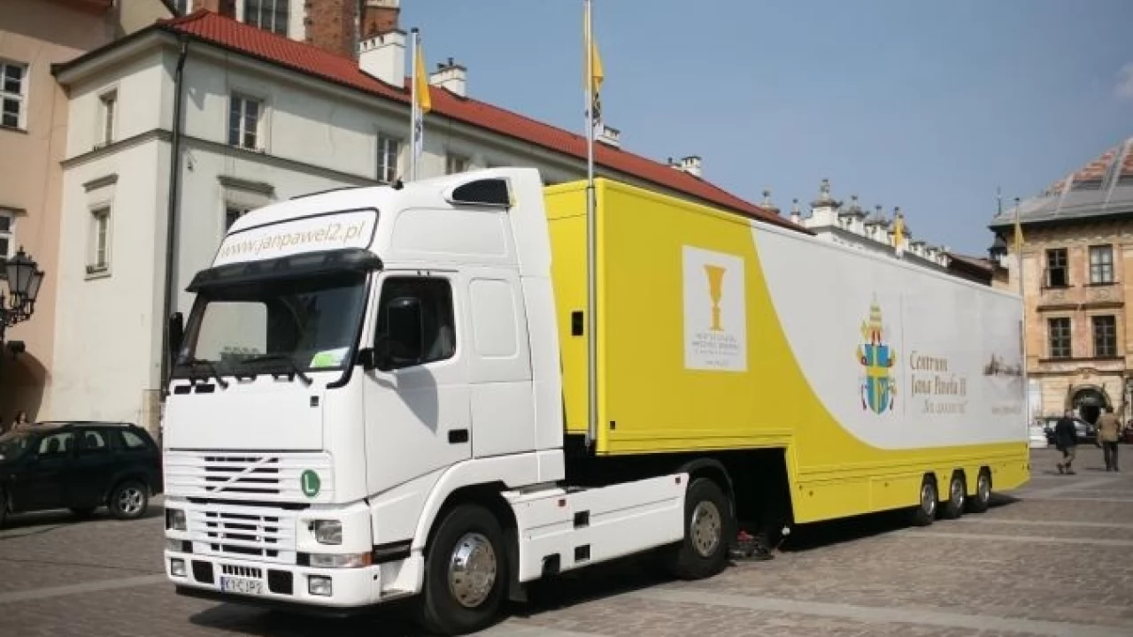 Mobilne Muzeum Jana Pawła II przyjedzie do Tczewa