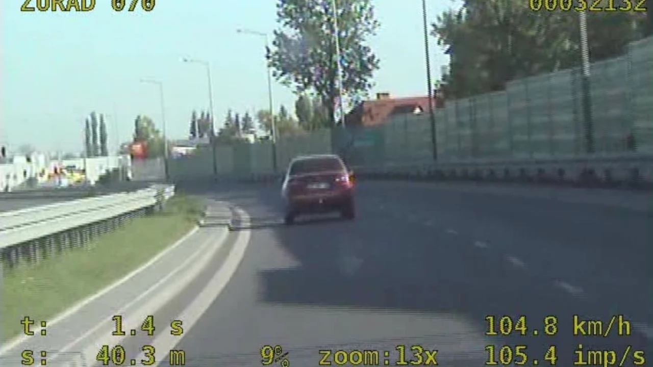 Nietrzeźwy mknął przez miasto ponad 100 km/h!