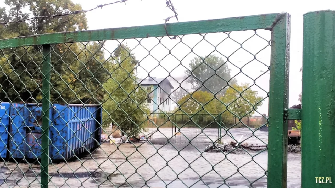 Na terenie drożdżowni wciąż niebezpiecznie - kolejny pożar