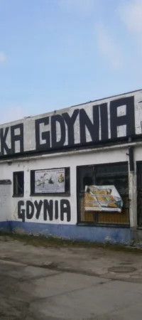 Dawną masarię szczególnie upodobali sobie pseudokibice Arki