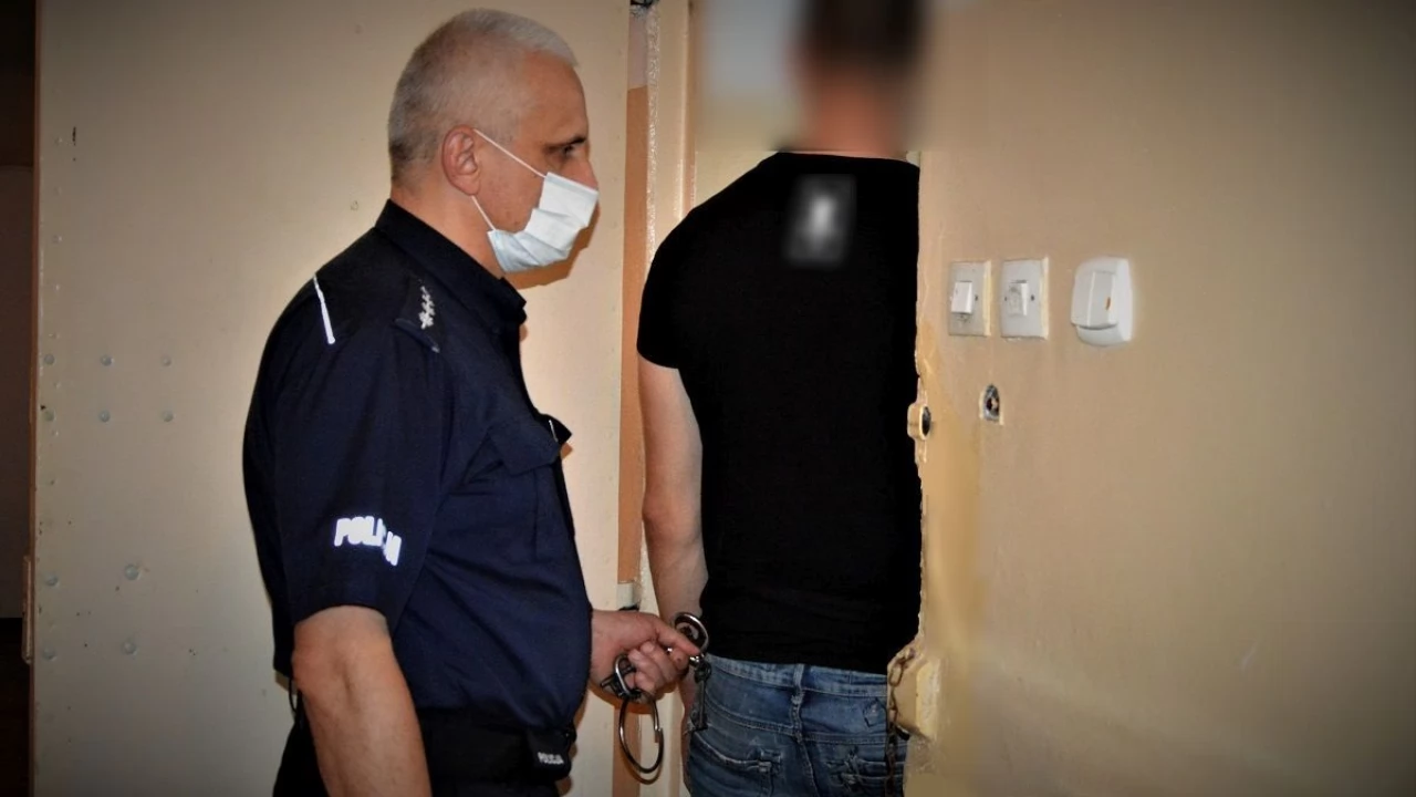Małżewo. Kryminalni zatrzymali dwóch mężczyzn z narkotykami