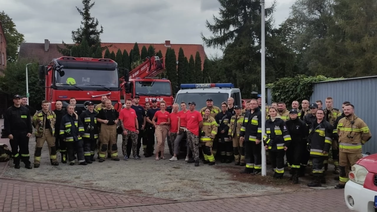 Policjanci i strażacy zabezpieczali ewakuację Domu Pomocy Społecznej
